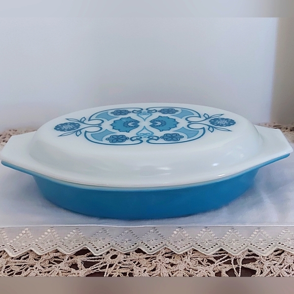 Pyrex Horizon Blue Casserole Dish, Rare Oval Divided Serving Dish - Picture 2 of 7